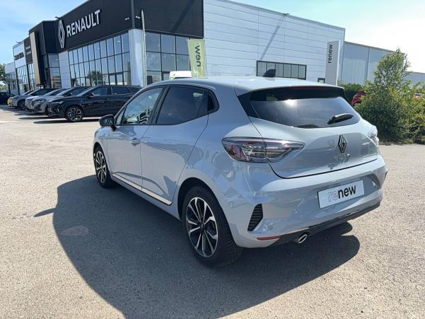 Vente en ligne Renault Clio 5 Clio TCe 90 au prix de 17 680 €