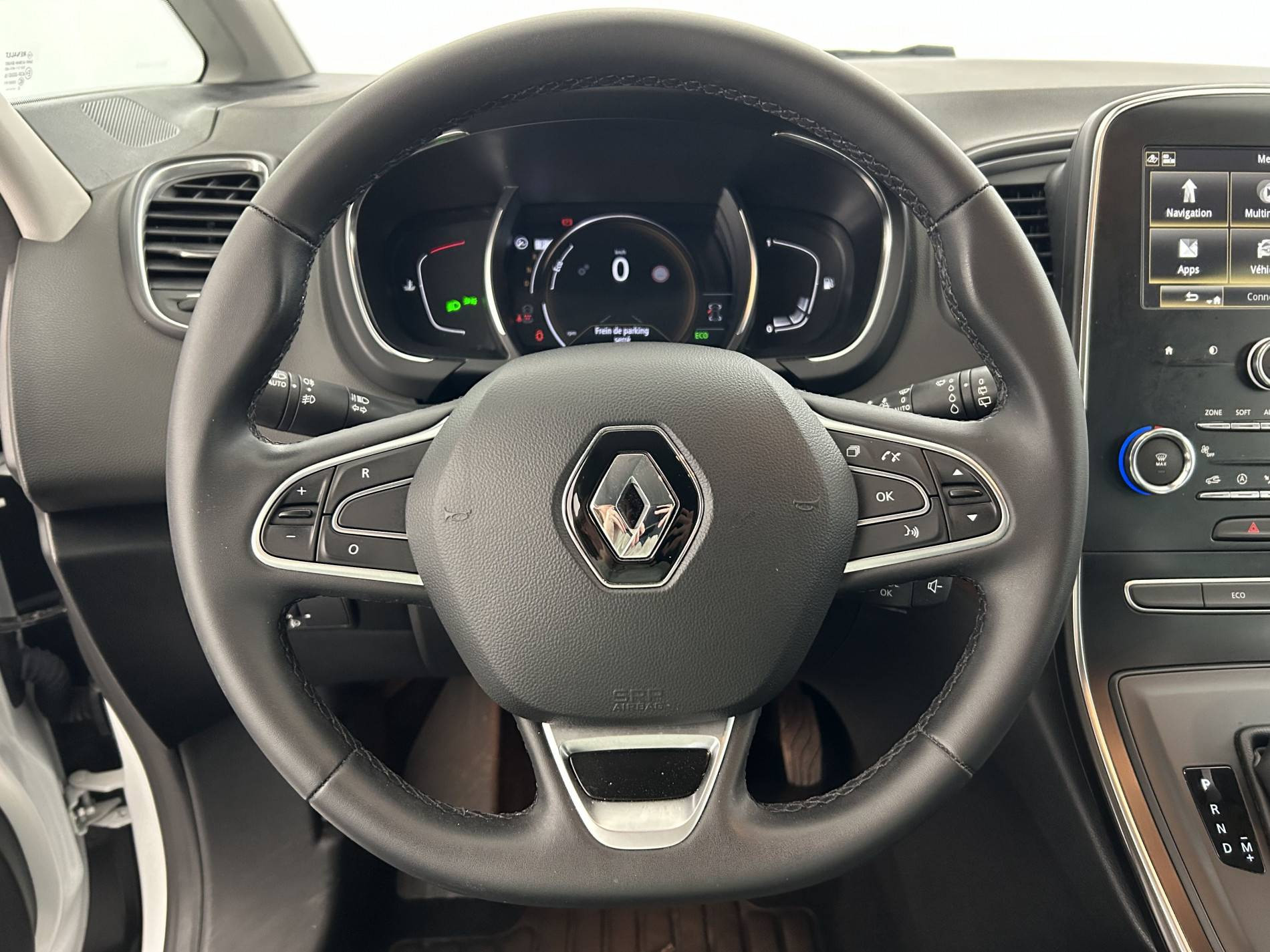 Vente en ligne Renault Grand Scenic 4 Grand Scenic Blue dCi 120 EDC au prix de 16 680 €