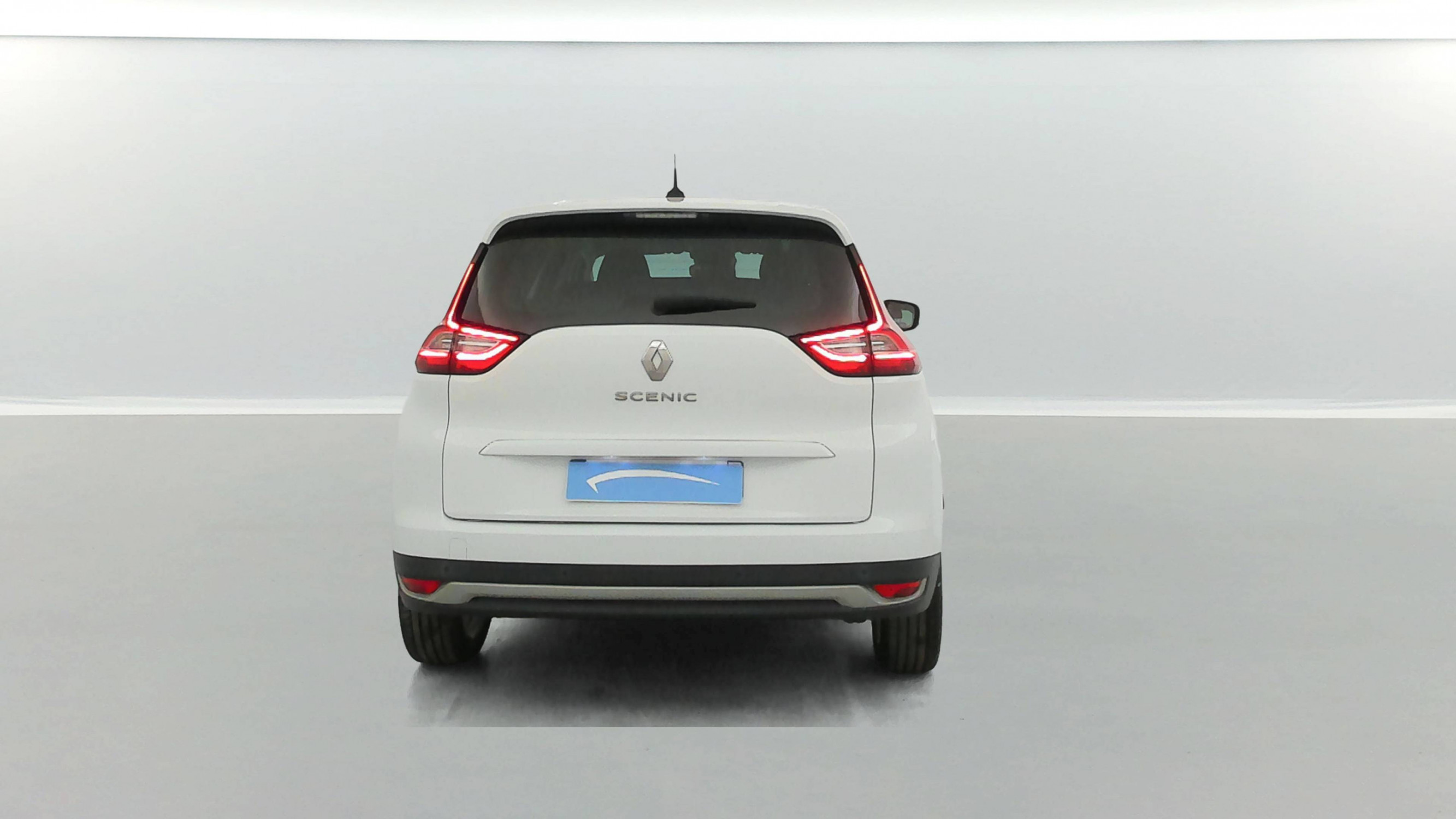 Vente en ligne Renault Grand Scenic 4 Grand Scenic Blue dCi 120 EDC au prix de 16 680 €