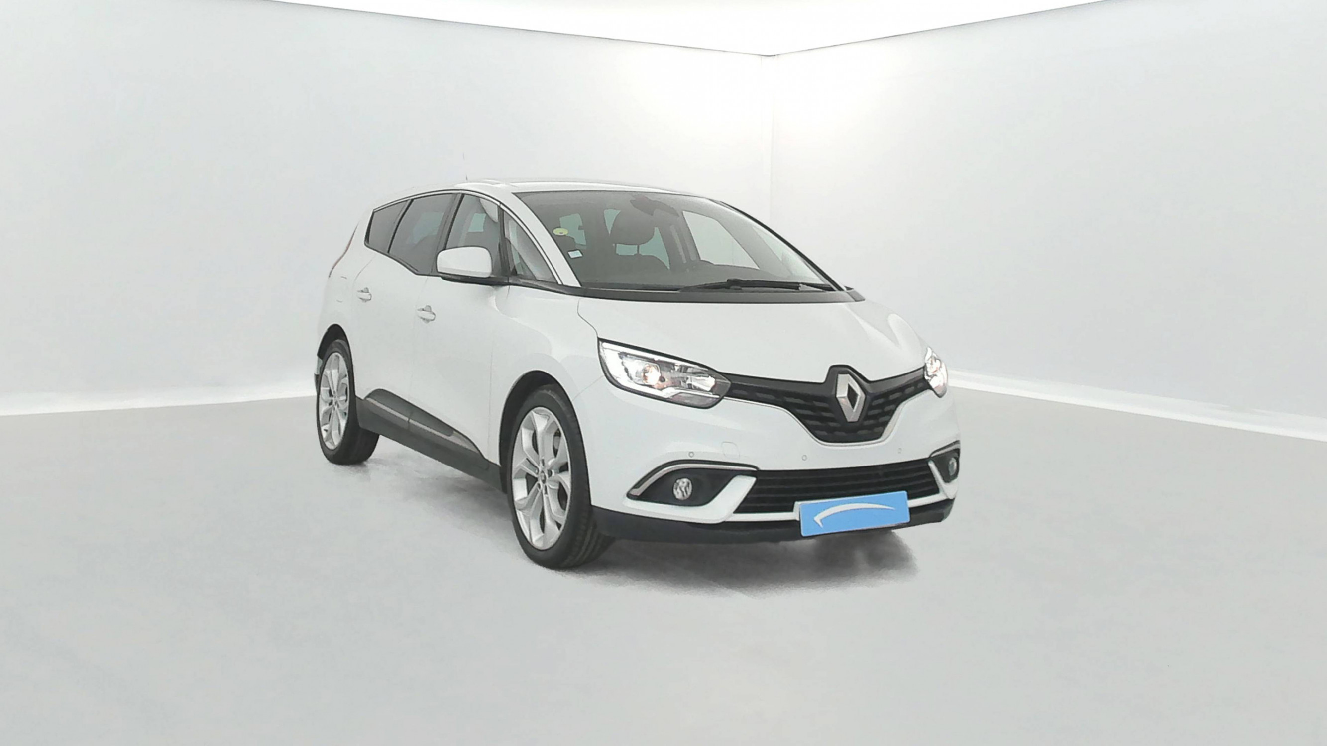 Vente en ligne Renault Grand Scenic 4 Grand Scenic Blue dCi 120 EDC au prix de 16 680 €