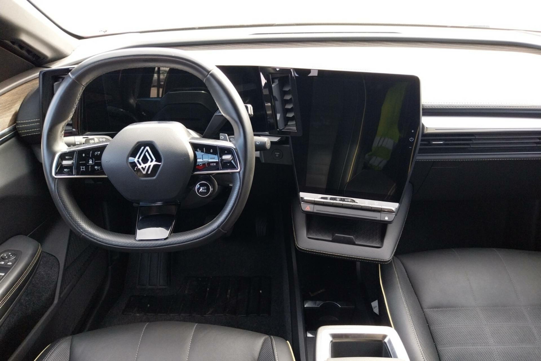 Vente en ligne Renault Megane E-Tech  EV60 220 ch super charge au prix de 27 990 €