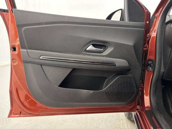 Vente en ligne Dacia Jogger  TCe 110 7 places au prix de 18 990 €