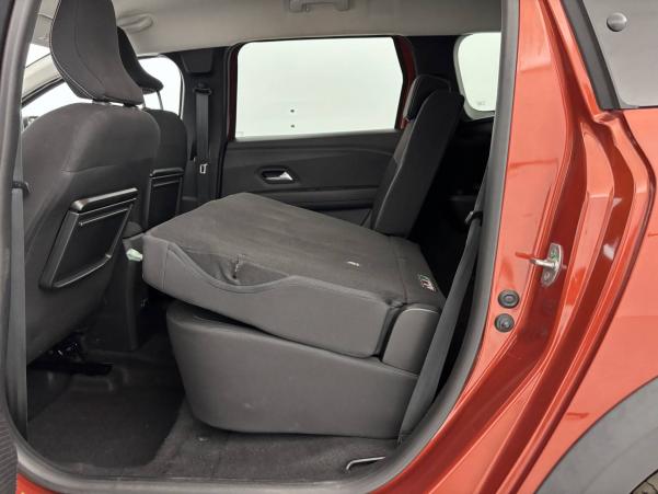 Vente en ligne Dacia Jogger  TCe 110 7 places au prix de 18 990 €