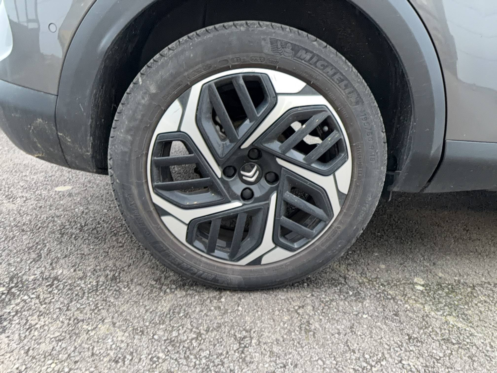 Vente en ligne Citroën C4  BlueHDi 130 S&S EAT8 au prix de 18 980 €