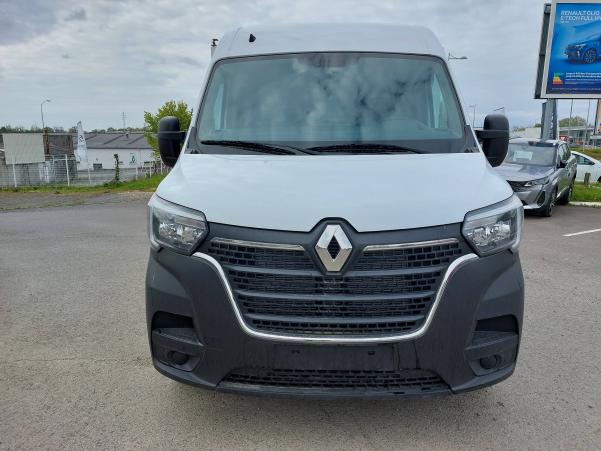Vente en ligne Renault Master Fourgon MASTER FGN TRAC F3300 L2H2 BLUE DCI 110 au prix de 28 490 €