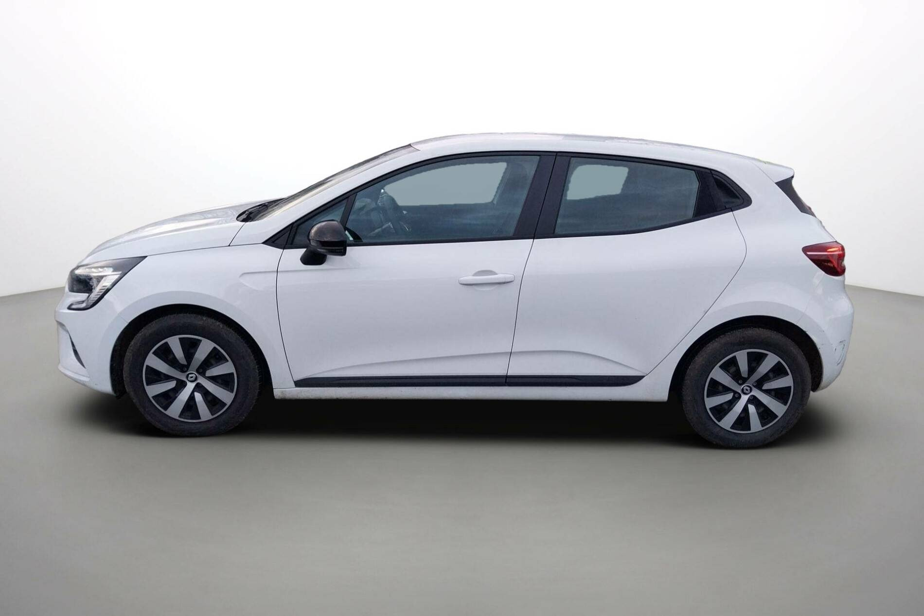 Vente en ligne Renault Clio 5 Clio TCe 90 au prix de 15 280 €