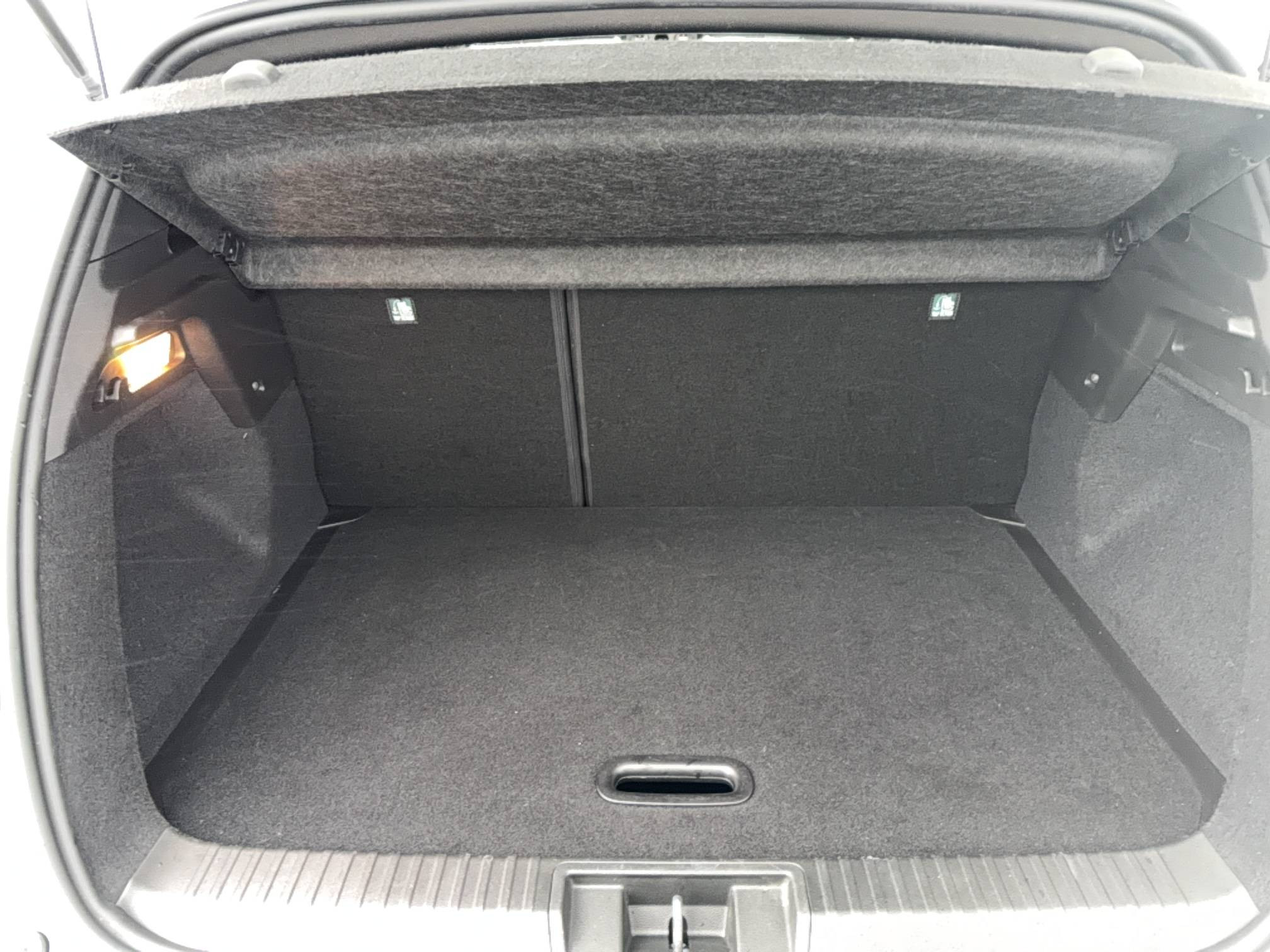 Vente en ligne Renault Captur  TCe 140 EDC - 21B au prix de 19 990 €