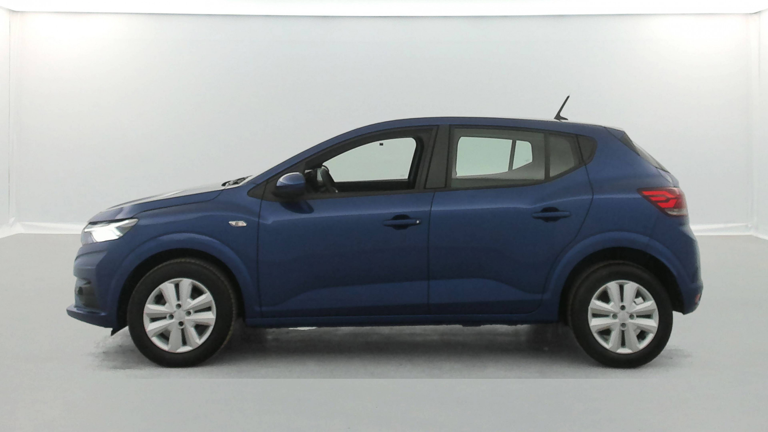 Vente en ligne Dacia Sandero  ECO-G 100 au prix de 14 900 €