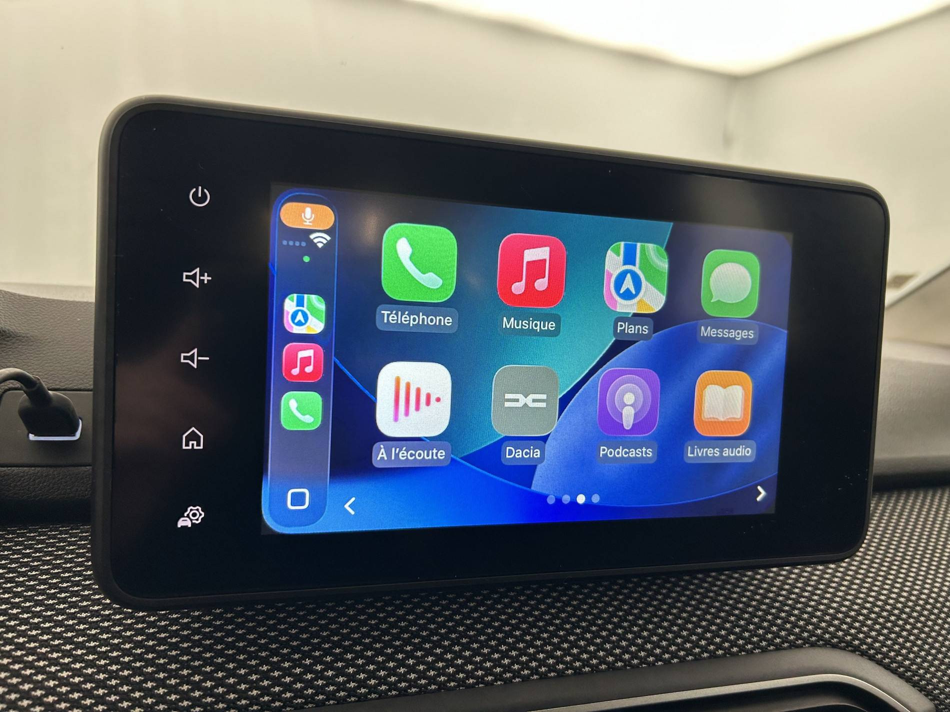 Vente en ligne Dacia Sandero  ECO-G 100 au prix de 14 900 €