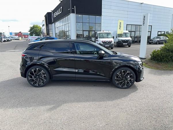 Vente en ligne Renault Megane E-Tech  220 ch autonomie confort au prix de 40 990 €