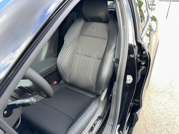 Vente en ligne Renault Megane E-Tech  220 ch autonomie confort au prix de 40 990 €