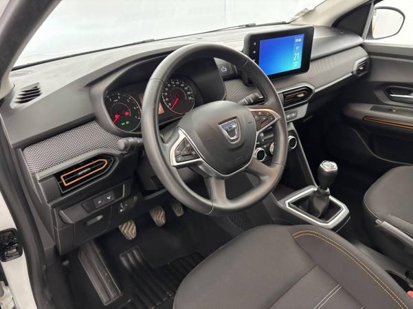 Vente en ligne Dacia Sandero  ECO-G 100 au prix de 13 990 €