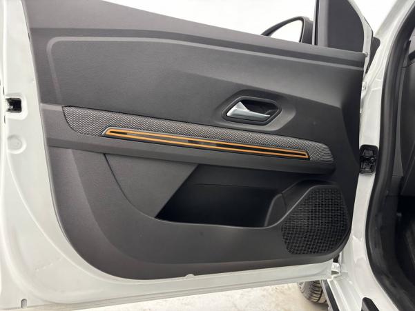 Vente en ligne Dacia Sandero  ECO-G 100 au prix de 13 990 €