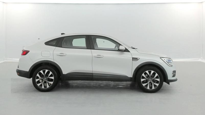 Vente en ligne Renault Arkana  E-Tech 145 au prix de 18 790 €