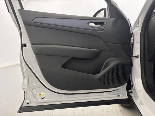 Vente en ligne Renault Arkana  E-Tech 145 au prix de 18 790 €