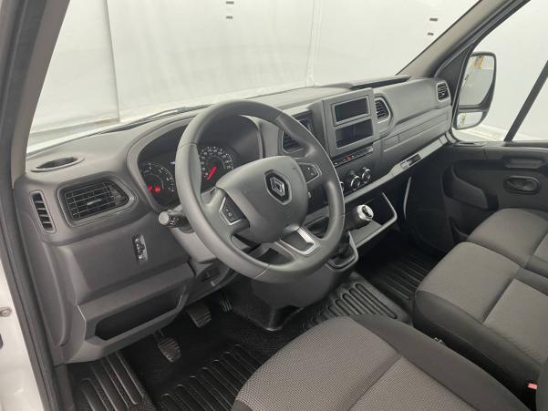 Vente en ligne Renault Master 3 Fourgon MASTER FGN TRAC F3500 L2H2 DCI 135 au prix de 24 900 €