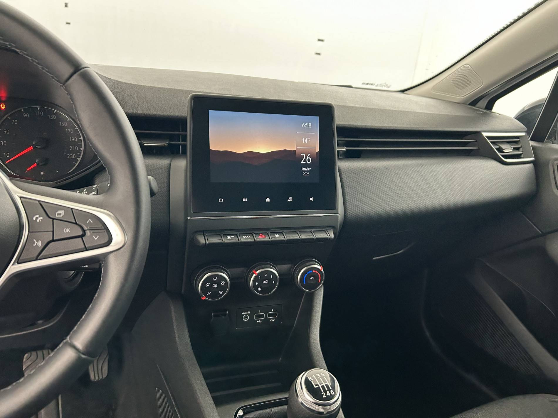 Vente en ligne Renault Clio 5 Clio TCe 90 au prix de 13 490 €