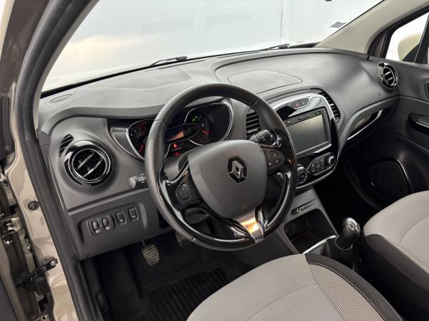 Vente en ligne Renault Captur  TCe 90 Energy E6 au prix de 9 990 €