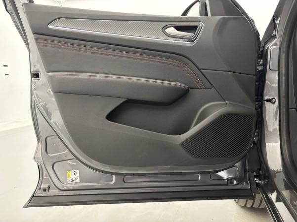 Vente en ligne Renault Arkana  E-Tech 145 - 21B au prix de 23 990 €
