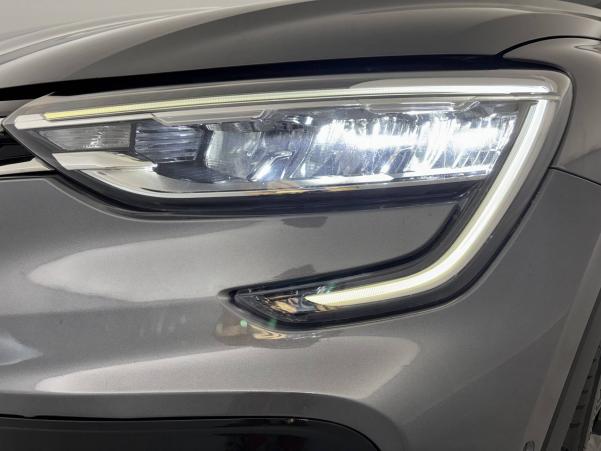 Vente en ligne Renault Arkana  E-Tech 145 - 21B au prix de 23 990 €