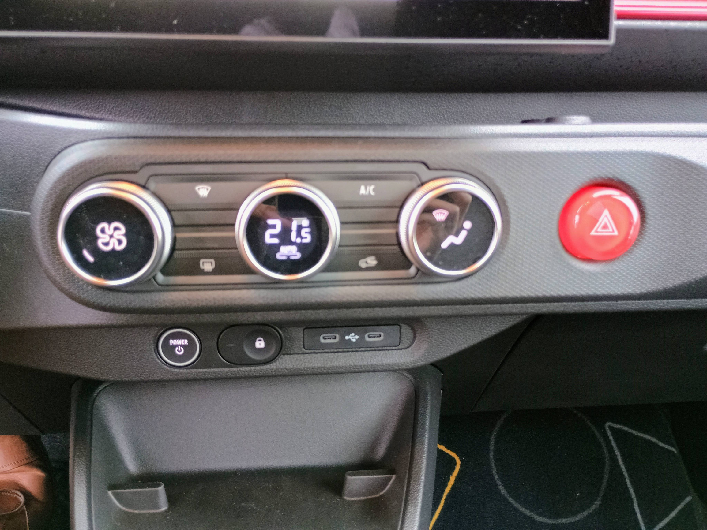 Vente en ligne Renault Twingo Electrique  80 ch autonomie urbaine au prix de 21 680 €