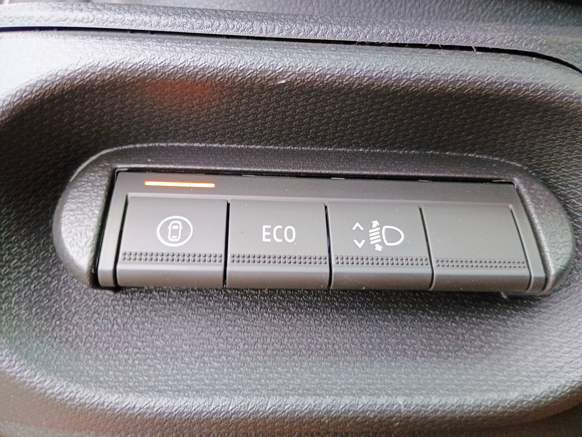 Vente en ligne Renault Twingo Electrique  80 ch autonomie urbaine au prix de 21 680 €