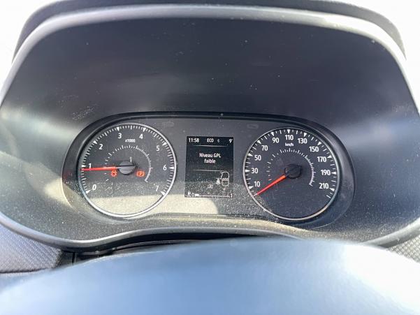 Vente en ligne Dacia Sandero  ECO-G 100 - 22 au prix de 12 290 €