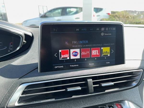 Vente en ligne Peugeot 5008  PureTech 130ch S&S BVM6 au prix de 14 990 €
