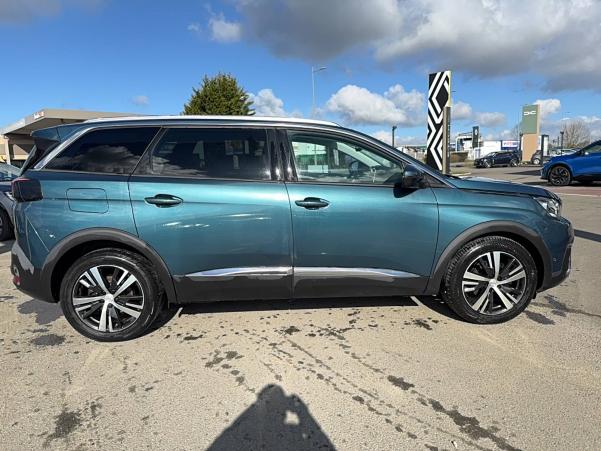 Vente en ligne Peugeot 5008  PureTech 130ch S&S BVM6 au prix de 14 990 €