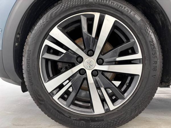 Vente en ligne Peugeot 5008  PureTech 130ch S&S BVM6 au prix de 14 990 €