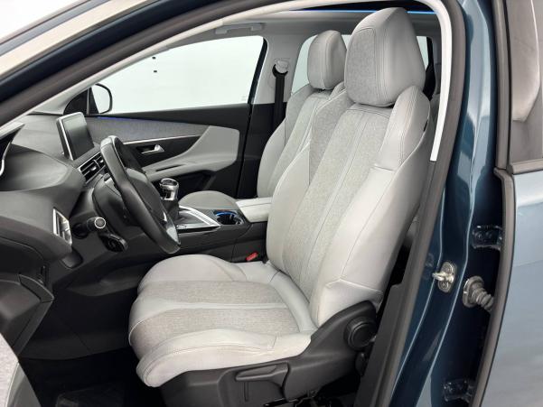Vente en ligne Peugeot 5008  PureTech 130ch S&S BVM6 au prix de 14 990 €