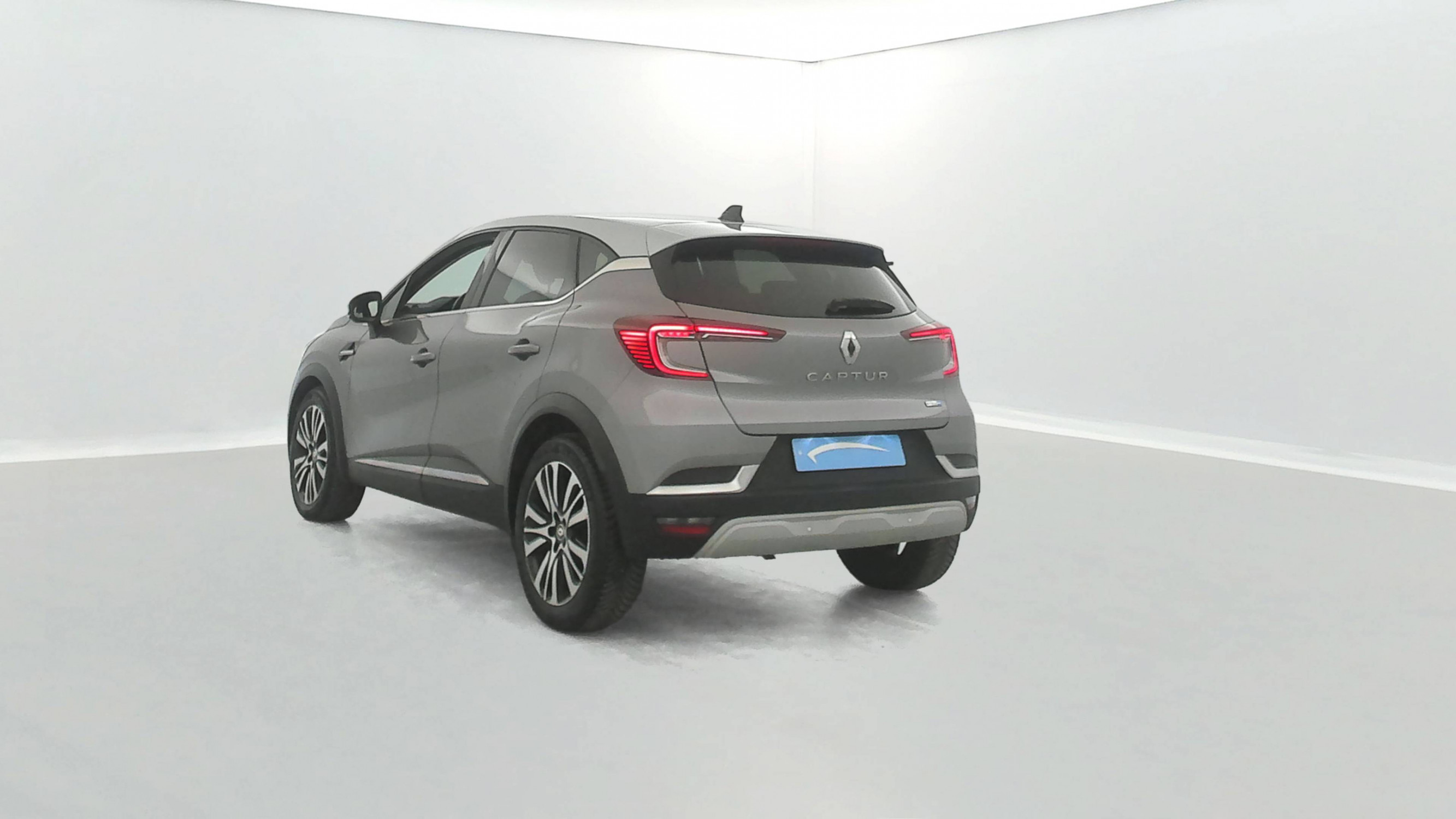 Vente en ligne Renault Captur  E-Tech 145 - 21B au prix de 20 980 €