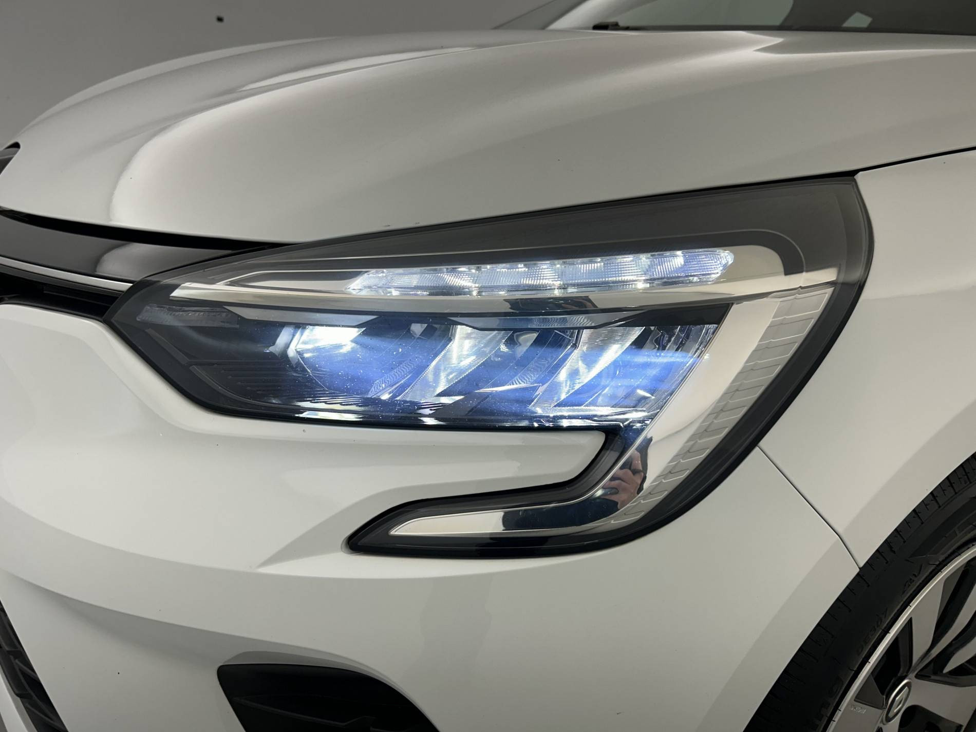 Vente en ligne Renault Clio 5 Clio TCe 90 au prix de 13 480 €