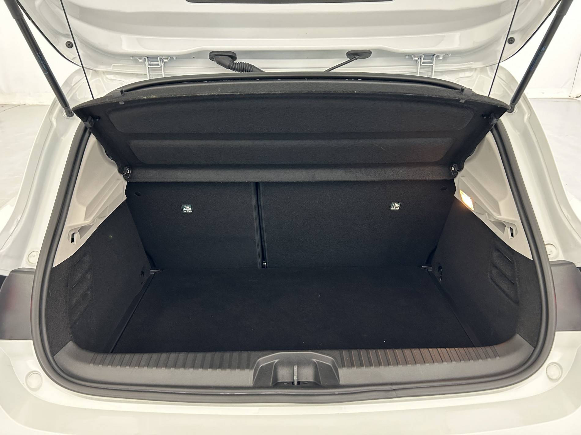 Vente en ligne Renault Clio 5 Clio TCe 90 au prix de 13 480 €