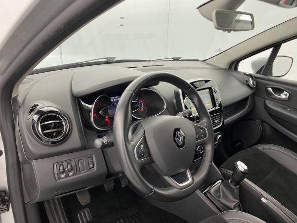 Vente en ligne Renault Clio 4 Clio TCe 90 E6C au prix de 12 990 €