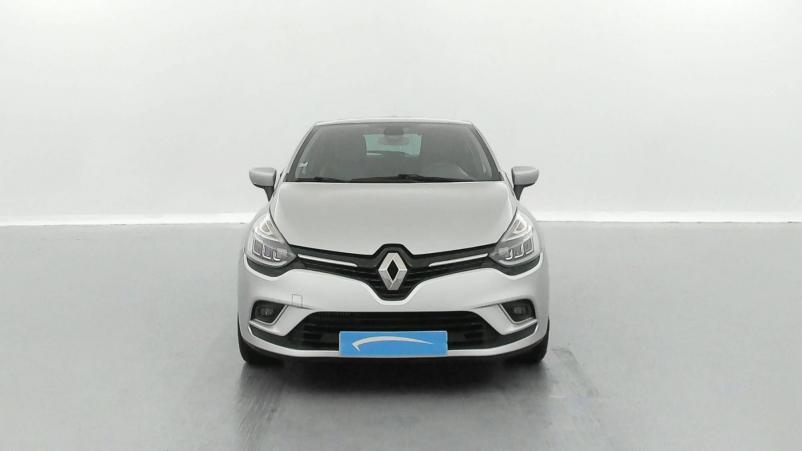 Vente en ligne Renault Clio 4 Clio TCe 90 E6C au prix de 12 990 €