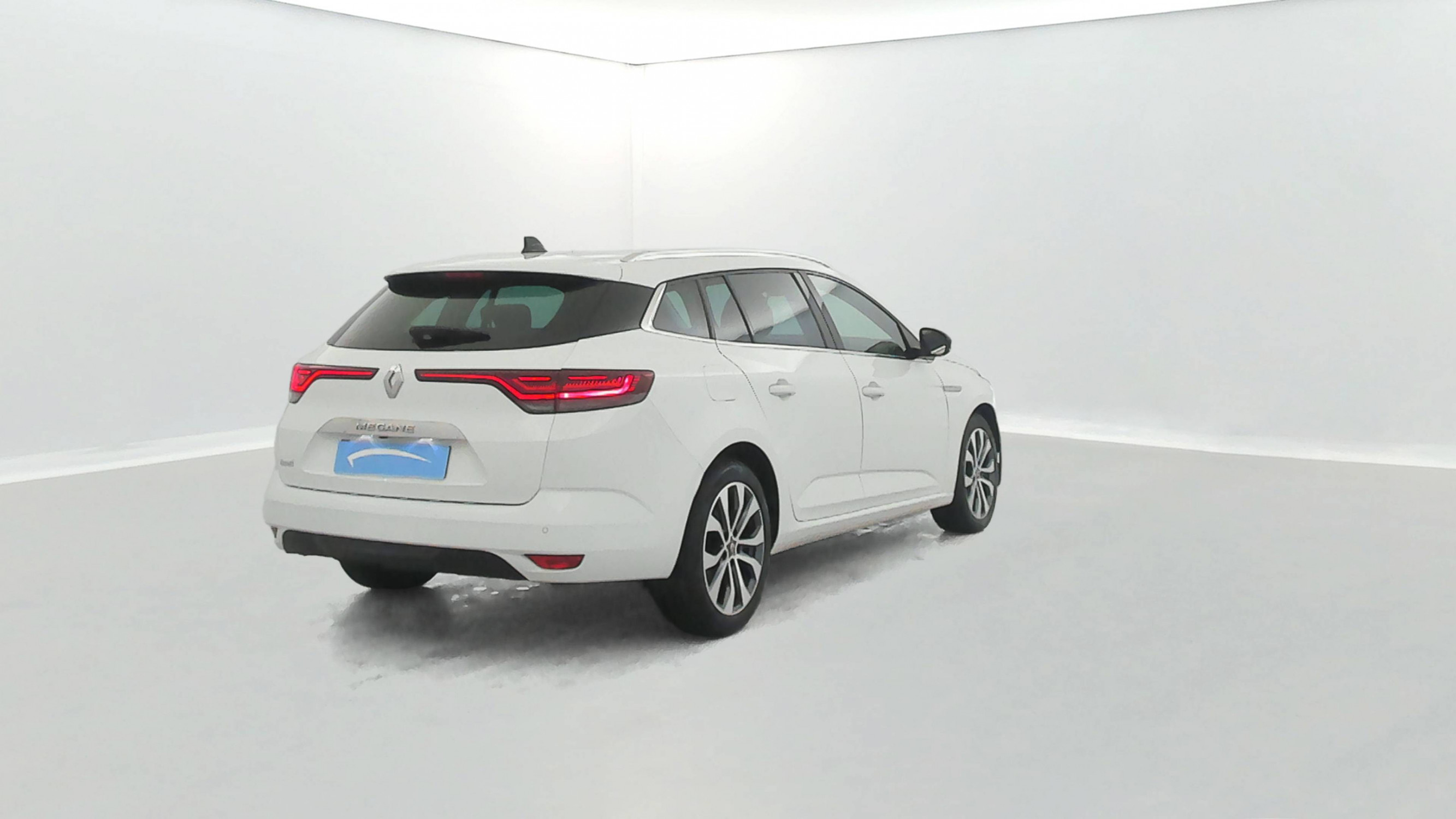 Vente en ligne Renault Megane 4 Estate  Blue dCi 115 EDC au prix de 21 300 €
