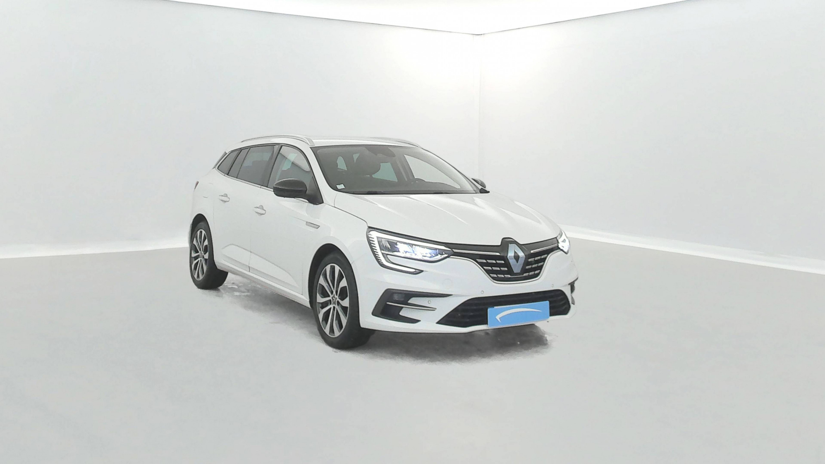 Vente en ligne Renault Megane 4 Estate  Blue dCi 115 EDC au prix de 21 300 €