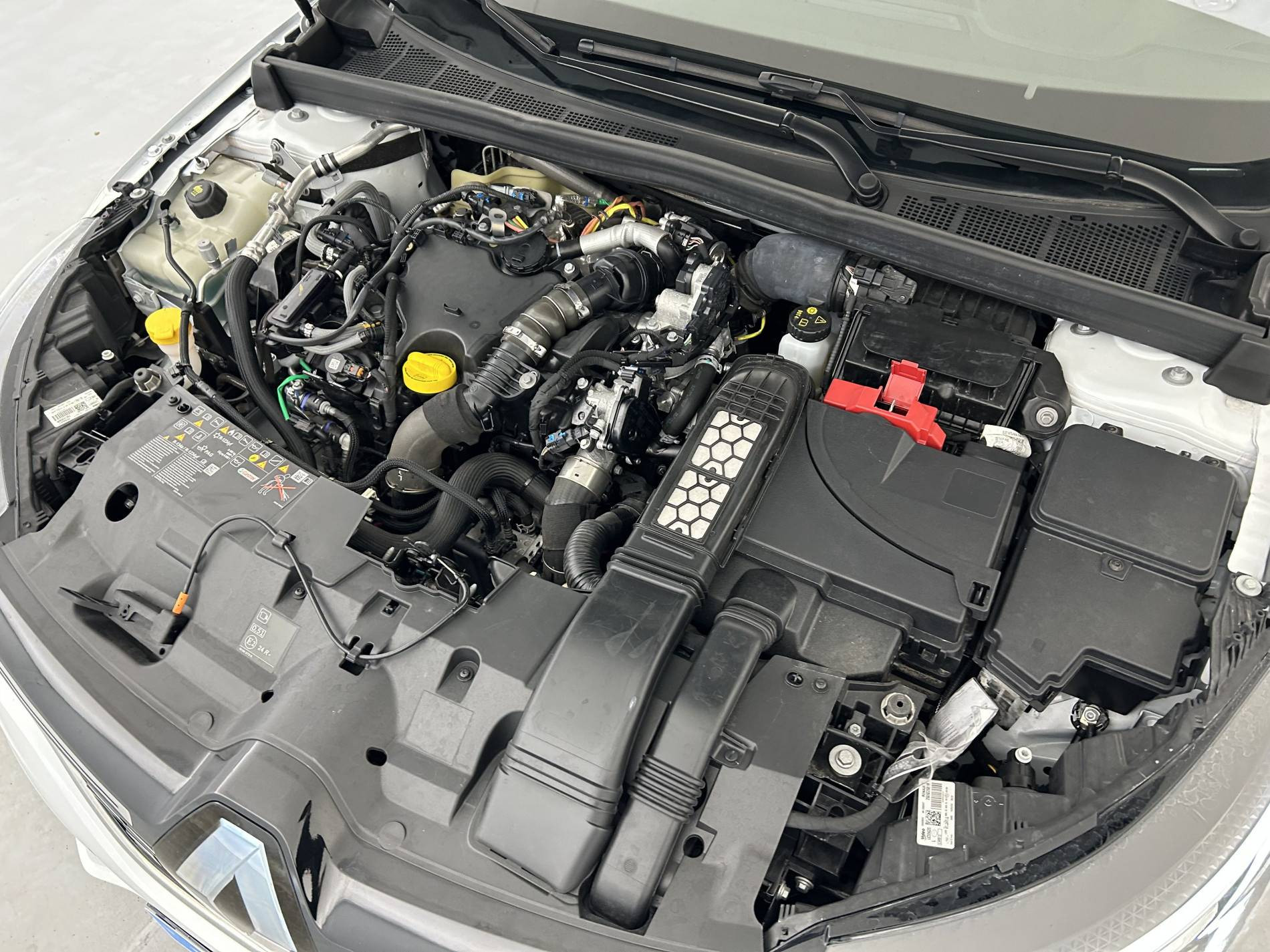 Vente en ligne Renault Megane 4 Estate  Blue dCi 115 EDC au prix de 21 300 €