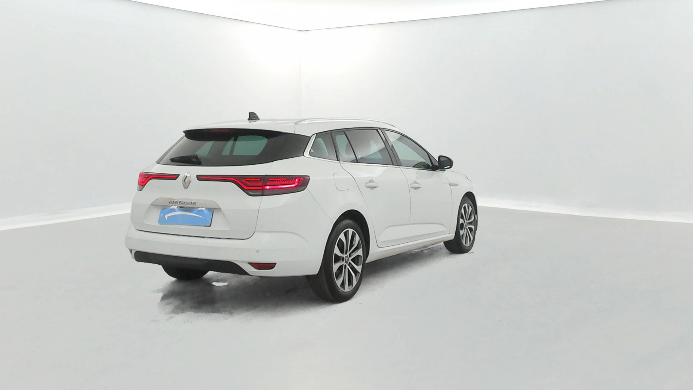 Vente en ligne Renault Megane 4 Estate  Blue dCi 115 EDC au prix de 21 300 €