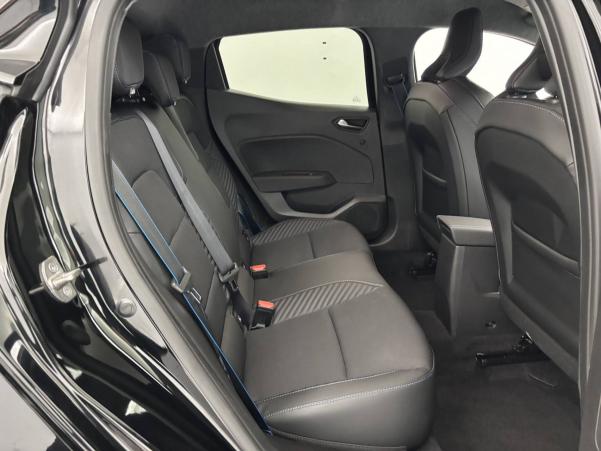 Vente en ligne Renault Clio 5 Clio E-Tech full hybrid 145 au prix de 21 870 €