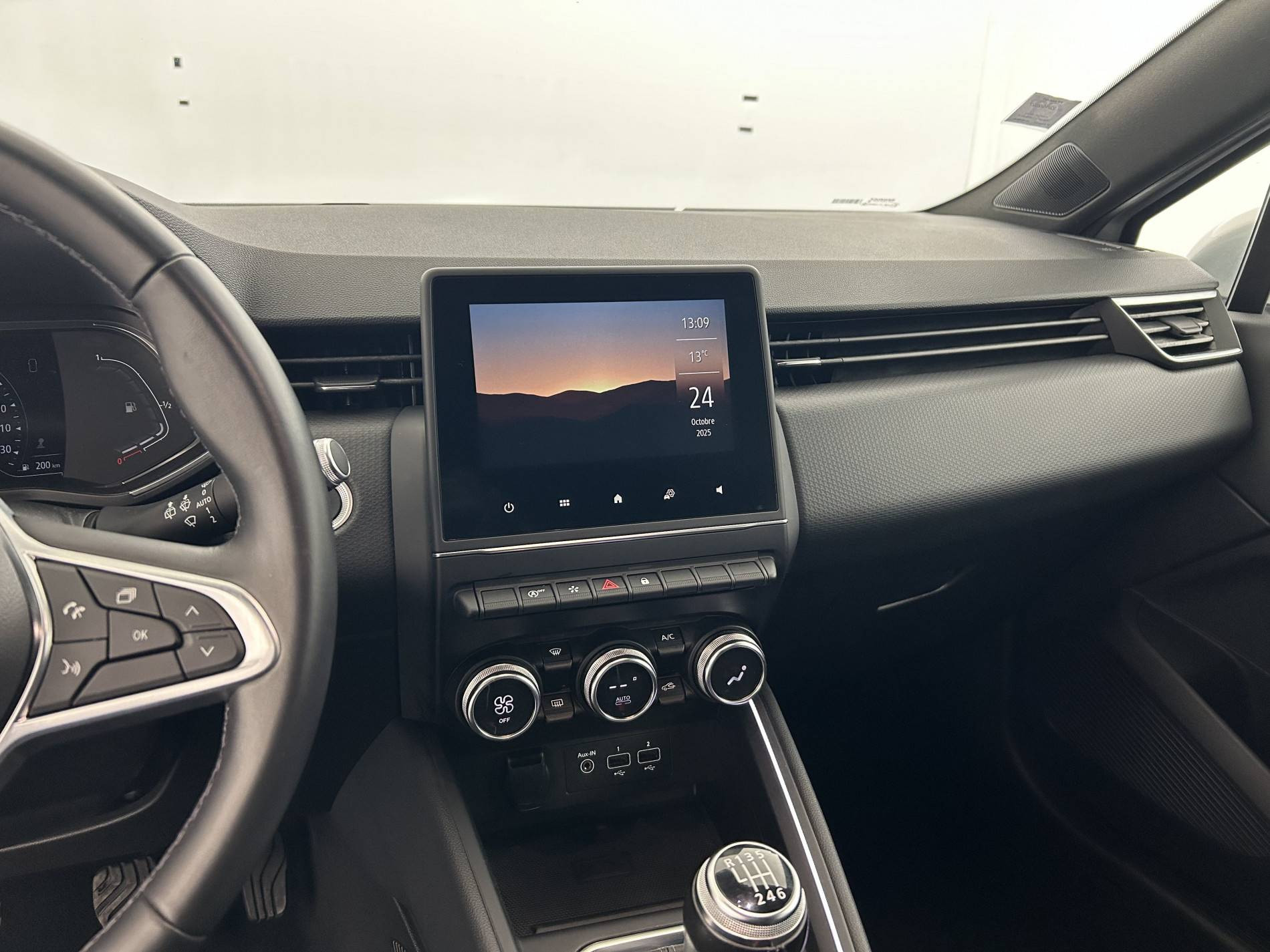 Vente en ligne Renault Clio 5 Clio Blue dCi 115 au prix de 16 880 €