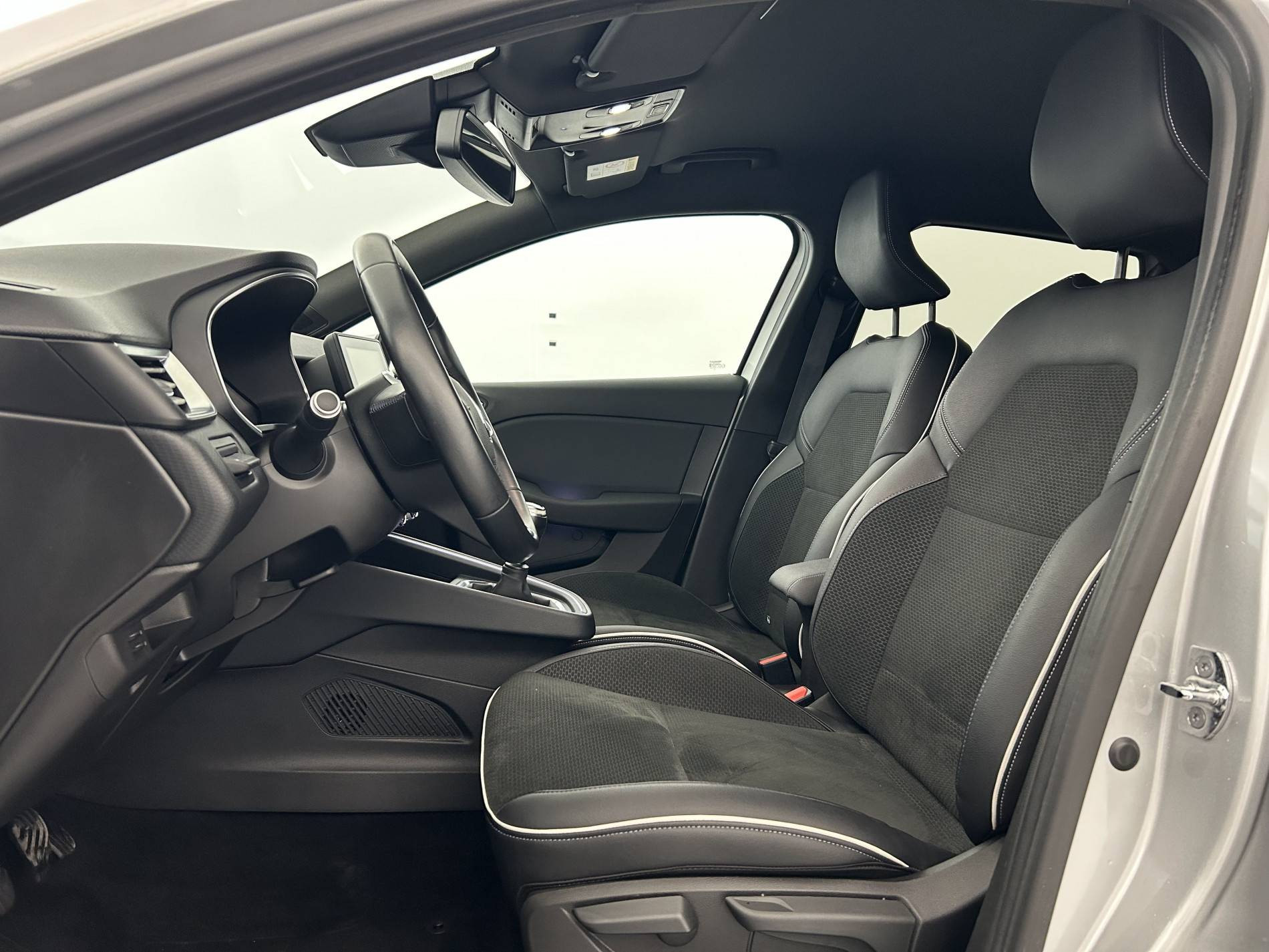 Vente en ligne Renault Clio 5 Clio Blue dCi 115 au prix de 16 880 €