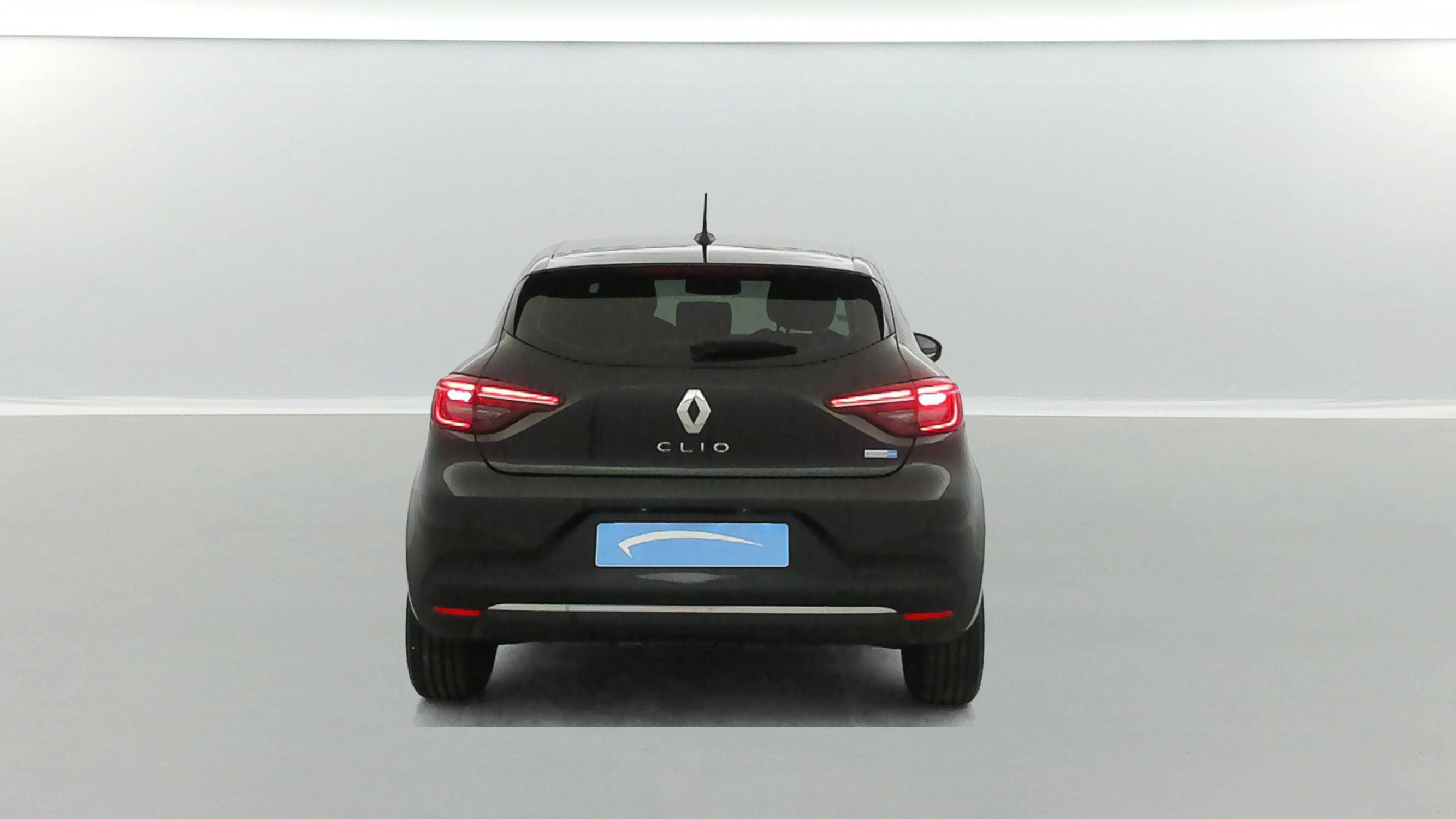 Vente en ligne Renault Clio 5 Clio E-Tech 140 au prix de 16 980 €