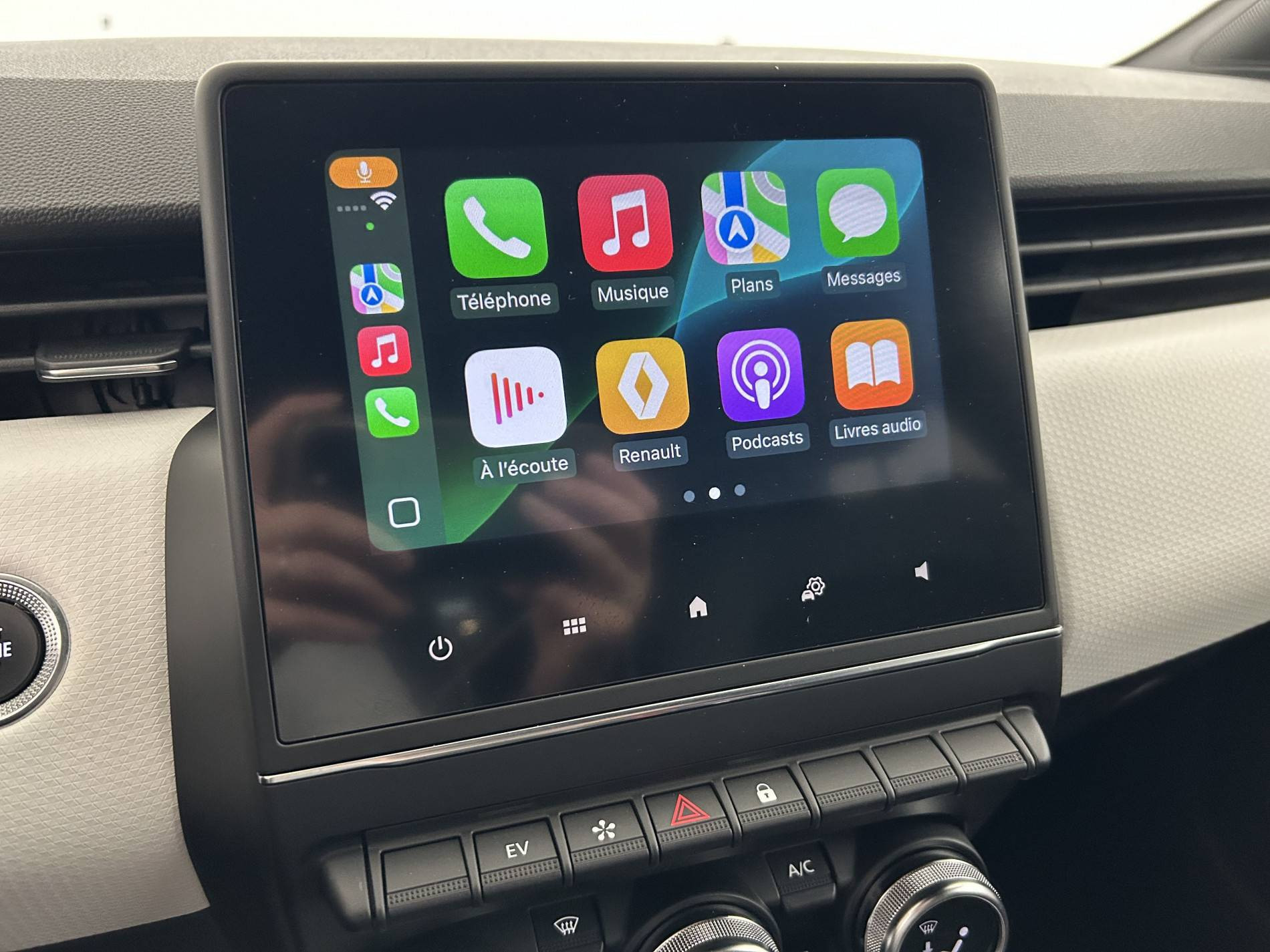 Vente en ligne Renault Clio 5 Clio E-Tech 140 au prix de 16 980 €