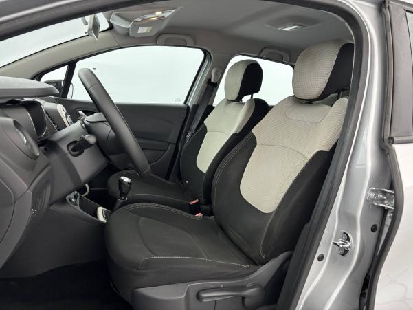 Vente en ligne Renault Captur Captur dCi 90 E6C au prix de 12 990 €