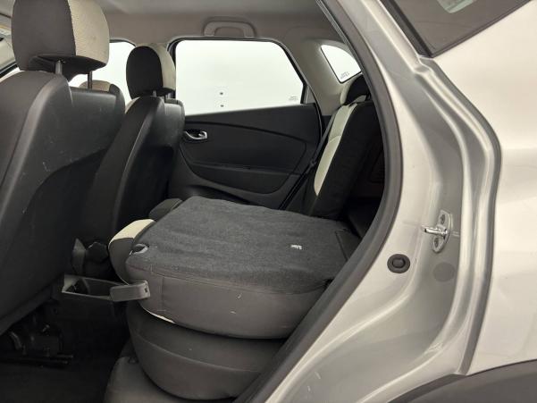 Vente en ligne Renault Captur Captur dCi 90 E6C au prix de 12 990 €
