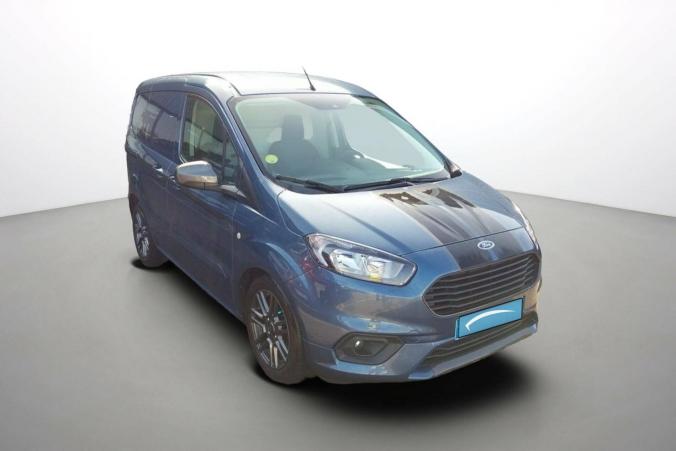 Vente en ligne Ford Transit Courier TRANSIT COURIER FGN 1.5 TDCI 100 BV6 au prix de 15 990 €