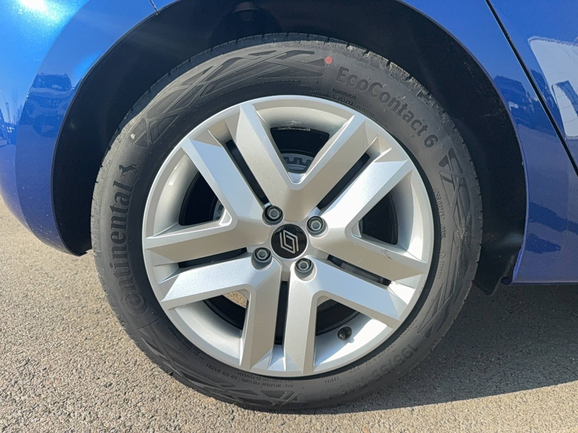 Vente en ligne Renault Clio 5 Clio Blue dCi 100 ch GSR2 au prix de 19 490 €