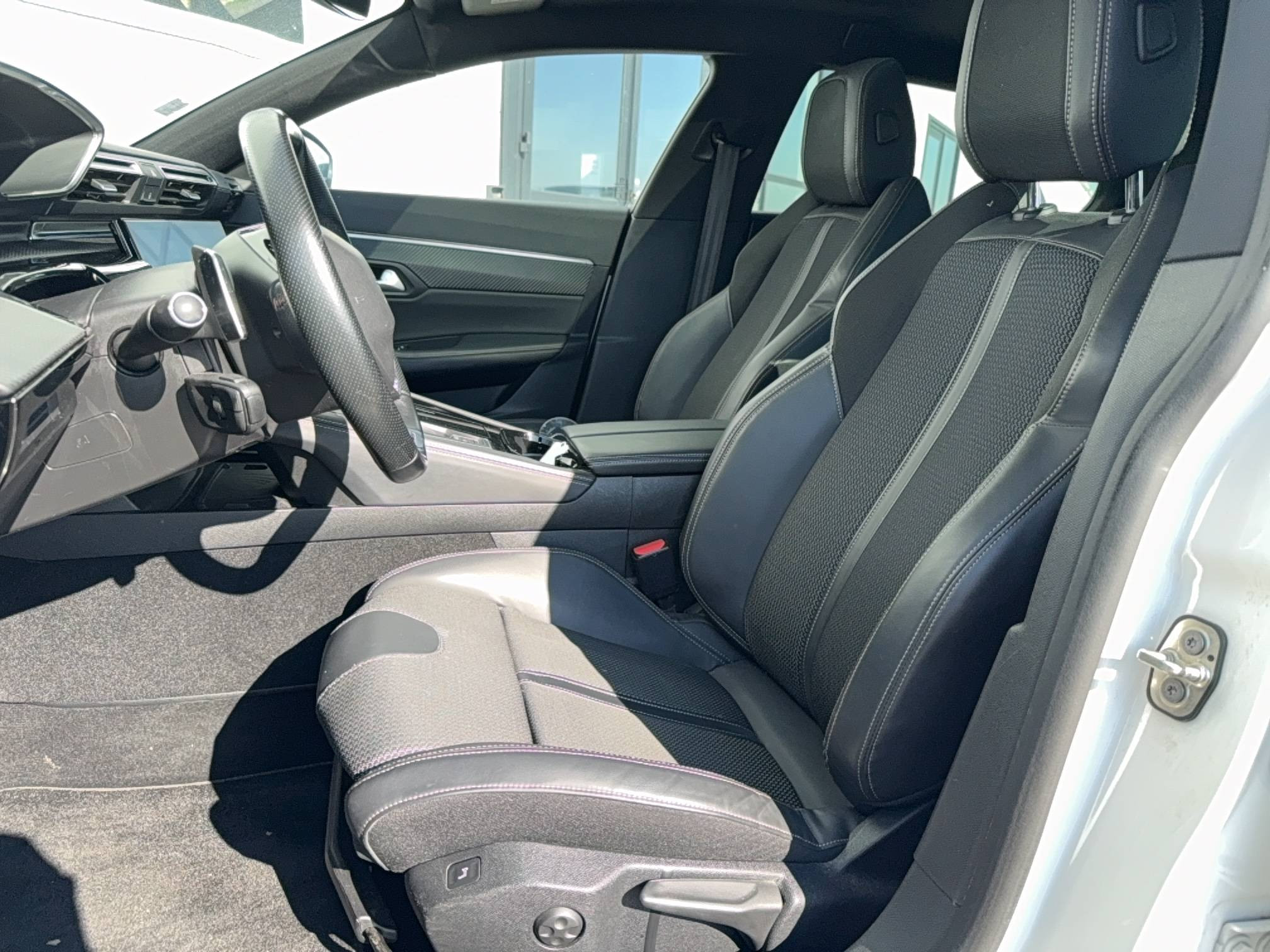 Vente en ligne Peugeot 508 SW  BlueHDi 160 ch S&S EAT8 au prix de 19 890 €